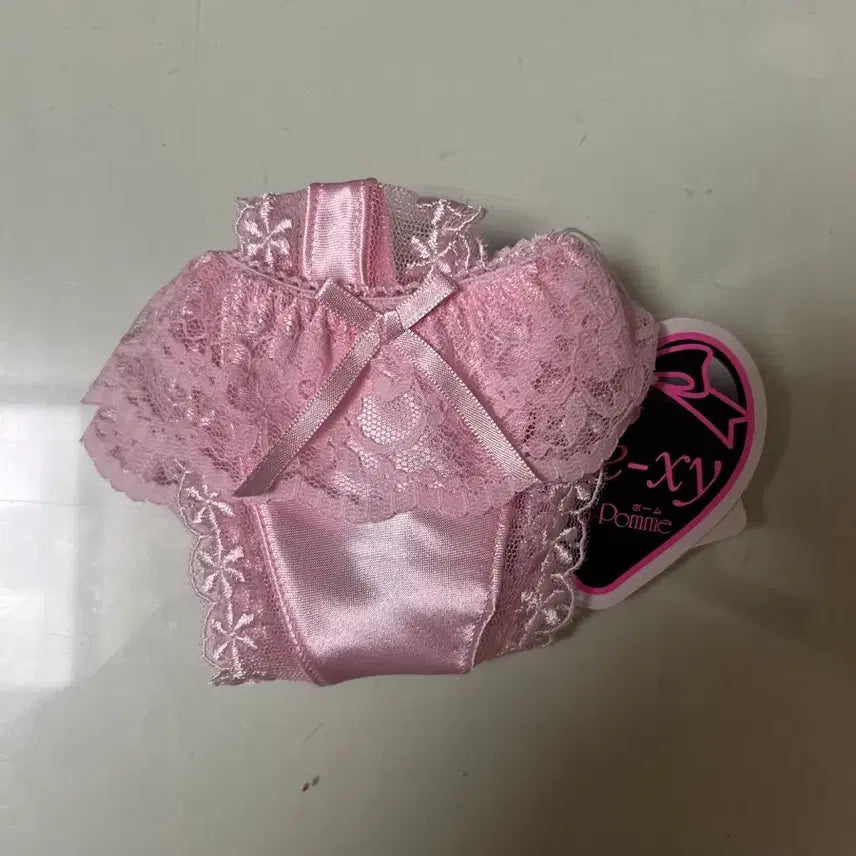 [BUNJANG] LaForm Pink Satin Thong Underwear / 라폼 새틴 여성 티팬티