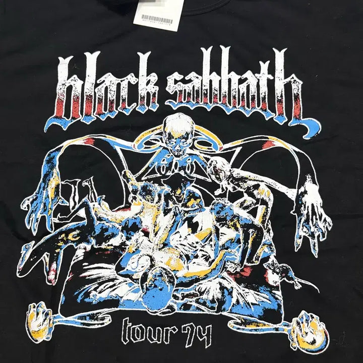 [BUNJANG] Junya Watanabe Black Sabbath Graphic T-Shirt / 2024 준야 와타나베 블랙 사바스 반팔 티셔츠 새상품 풀구성