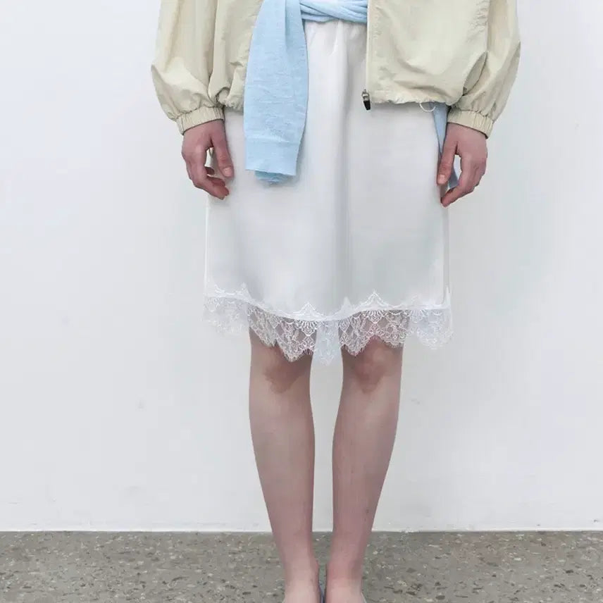 [BUNJANG] Soiree Lace Midi Skirt Ivory / 쏘이르 레이스미디스커트 아이보리