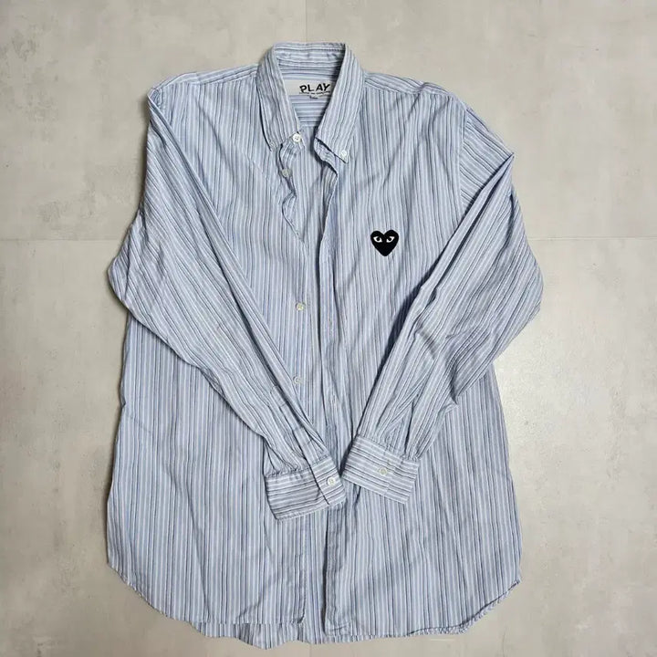 [SOLD OUT] 꼼데가르송 플레이 스트라이프 셔츠 L