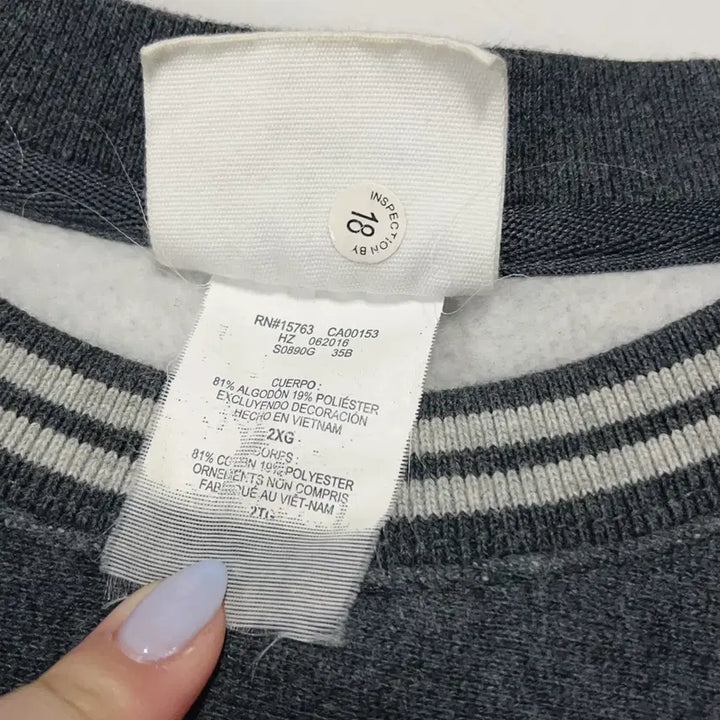 [SOLD OUT] [정품] 챔피온 챠콜그레이 기모 맨투맨 [ 2XL ]