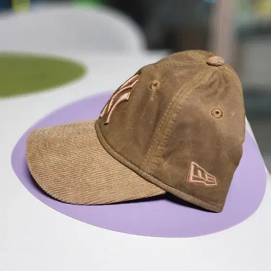 [BUNJANG] New Era NY Corduroy Ball Cap - Brown - Youth / 뉴에라 NY 코듀로이 볼캡 브라운 YOUTH 새제품