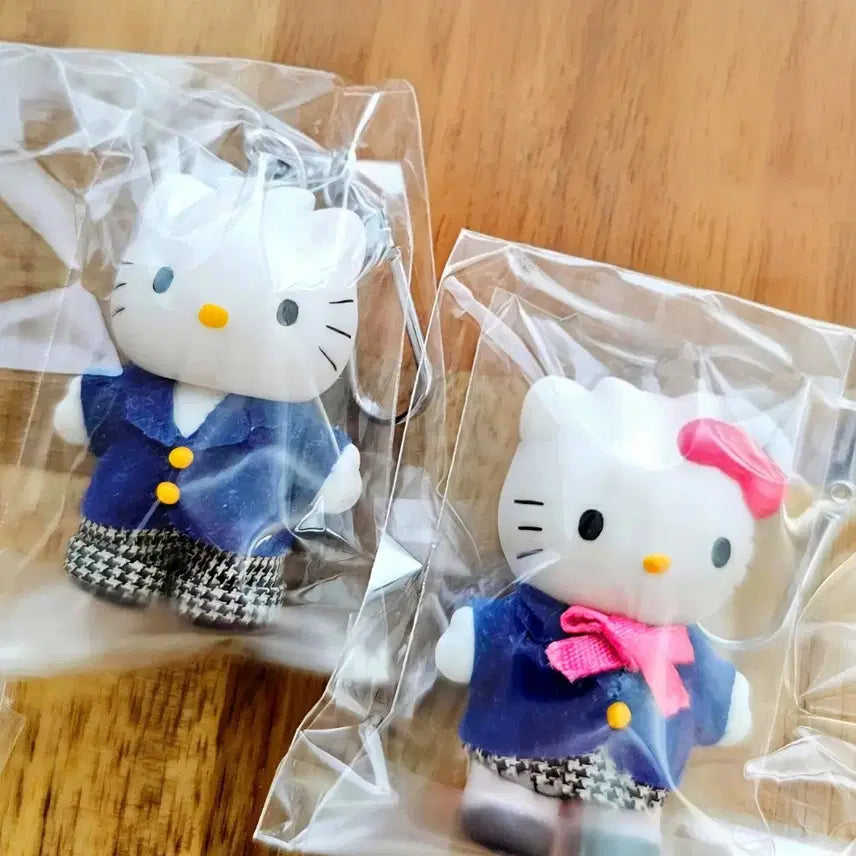 [BUNJANG] Kitty 5-Piece Set Keychain / 키티5종세트, 교복 키티, 드레스업 키티 키링, 초소형 키티 키링