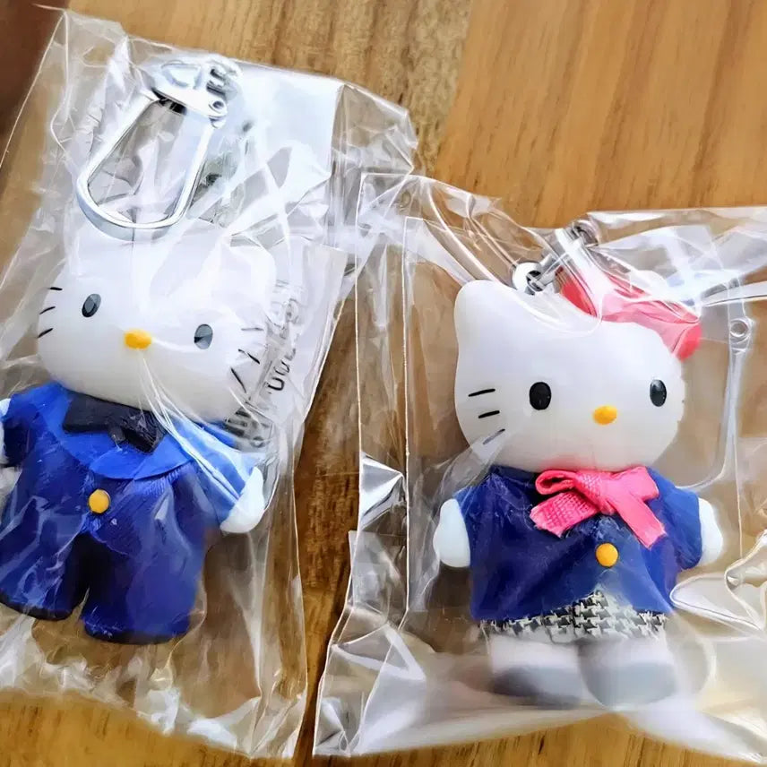[BUNJANG] Kitty 5-Piece Set Keychain / 키티5종세트, 교복 키티, 드레스업 키티 키링, 초소형 키티 키링