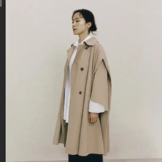 [BUNJANG] Moe Wide Half-Length Trench Coat / moe 와이드 하프블랙  트렌치코트