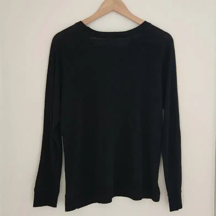 [SOLD OUT] 꾸안꾸21ss이자벨마랑 키퍼스 블랙 로고 린넨 롱슬리브 (S)