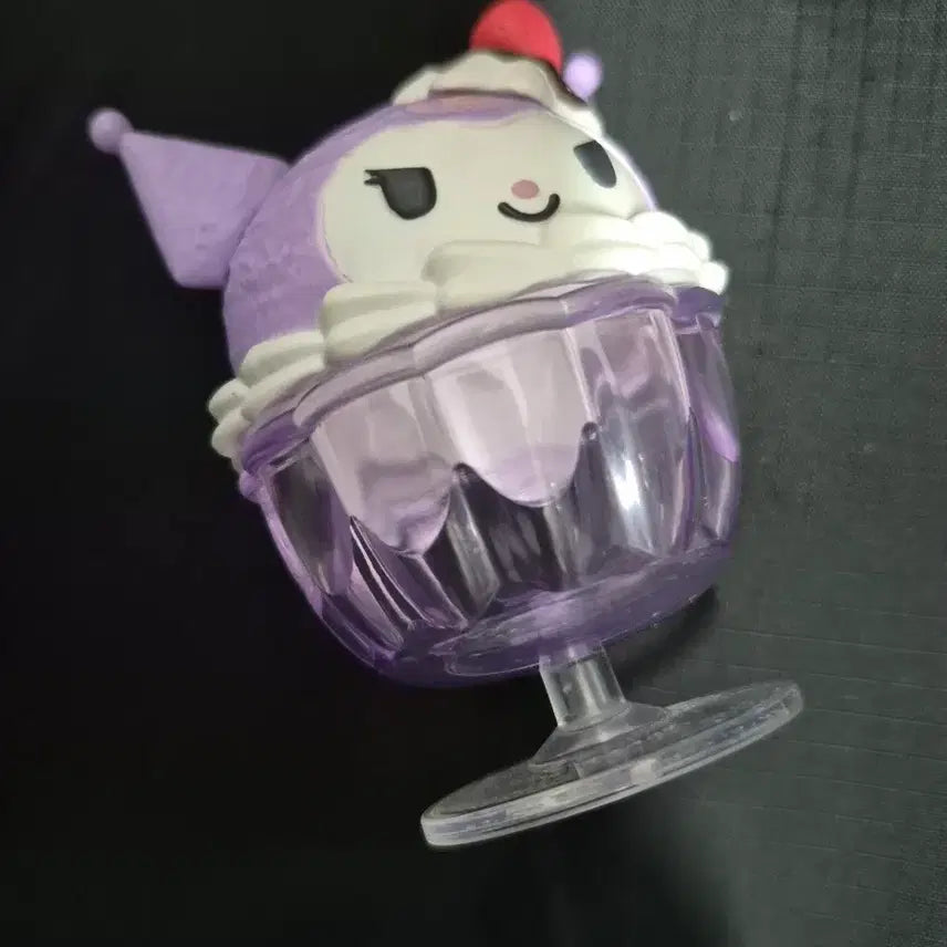 [BUNJANG] Sanrio Kuromi Parfait Gachapon / 산리오 쿠로미 파르페 가챠