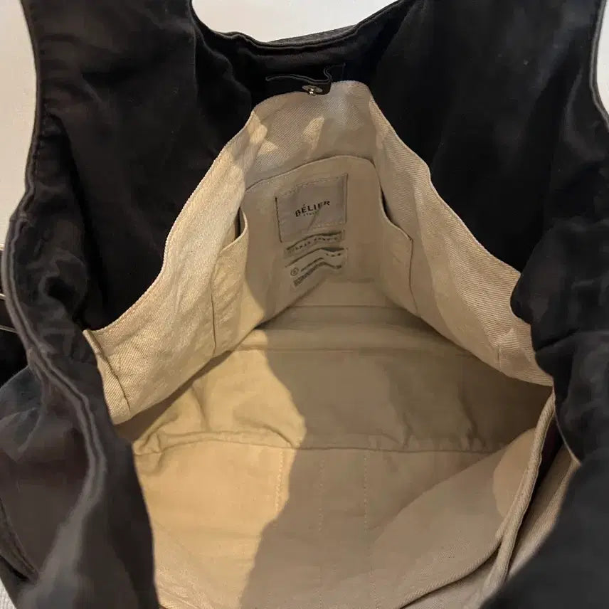 [SOLD OUT] 무료배송 - 벨리에 프로치다 오피서 프로치다백 블랙