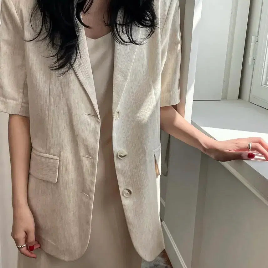 [BUNJANG] Short Sleeve Semi Oversized Line Jacket / 반팔 세미오버핏 라인 자켓