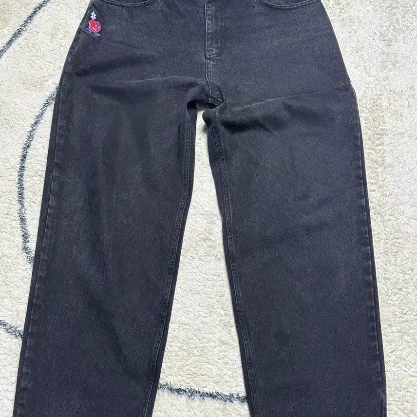 [BUNJANG] Weeekenders Apple Denim Pants / 위캔더스 애플 데님 팬츠