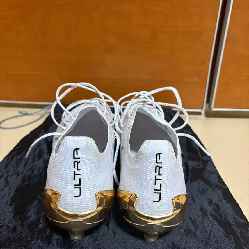 [BUNJANG] Puma Ultra 6 Ultimate FG Soccer Cleats / 푸마 울트라 6 얼티메이트 FG