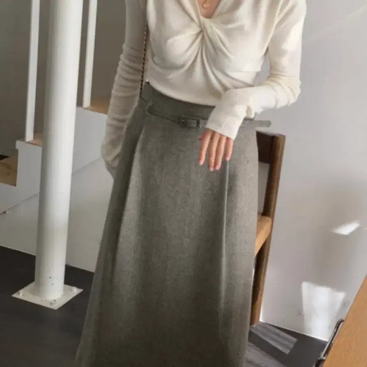 [BUNJANG] Libre Rib Twist Knit Ivory / 리브레 리브 꼬임 니트 아이보리