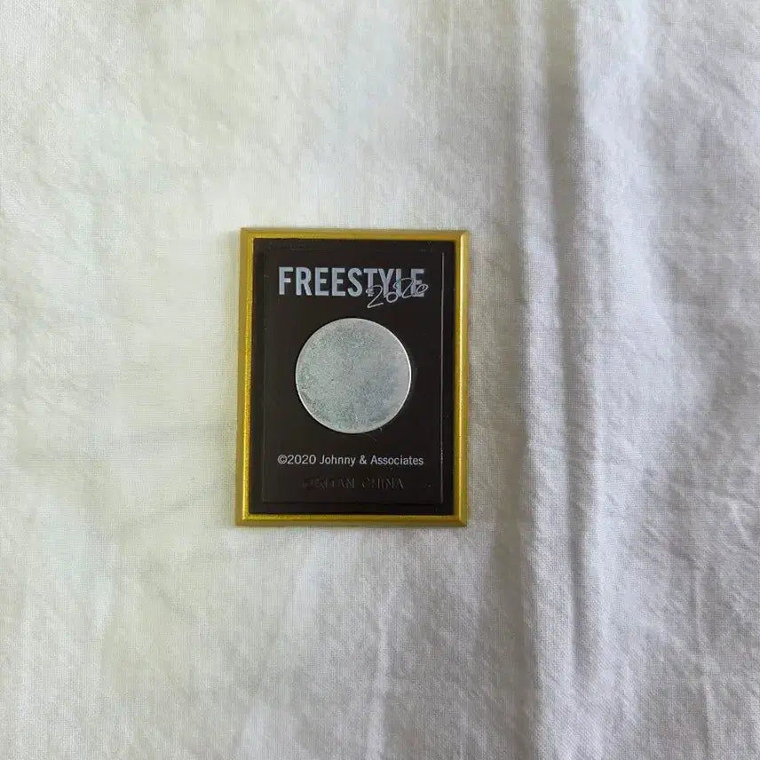 [BUNJANG] Arashi Satoshi Ohno FREESTYLE 2020 Pug Magnet / 아라시 오노 사토시 FREESTYLE 2020 퍼그 마그넷