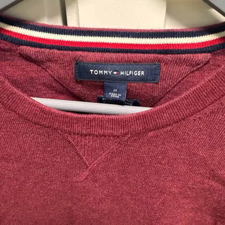 [BUNJANG] Tommy Hilfiger Burgundy Knit Sweater (M) / 타미힐피거 버건디 니트 M사이즈