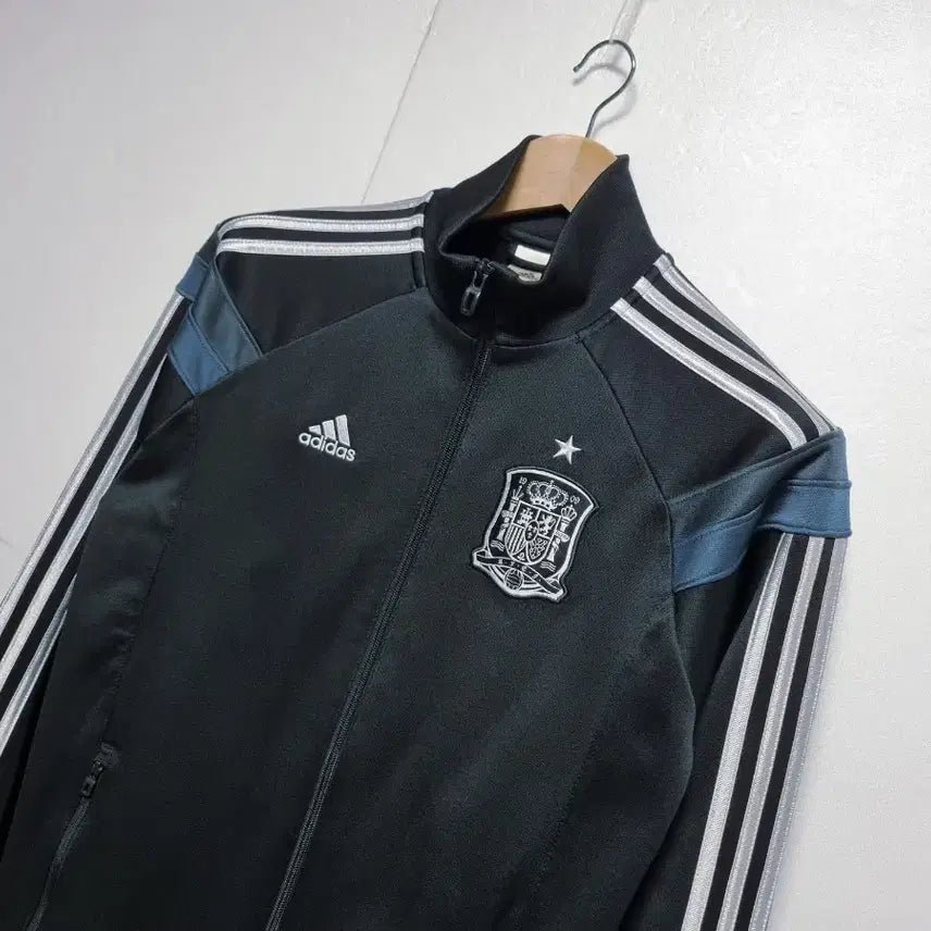 [BUNJANG] Adidas Spain Anthem Track Top Jacket / 남성 레어 아디다스 스페인 앤섬 검정 트랙탑 져지 저지 트레이닝복 축구복