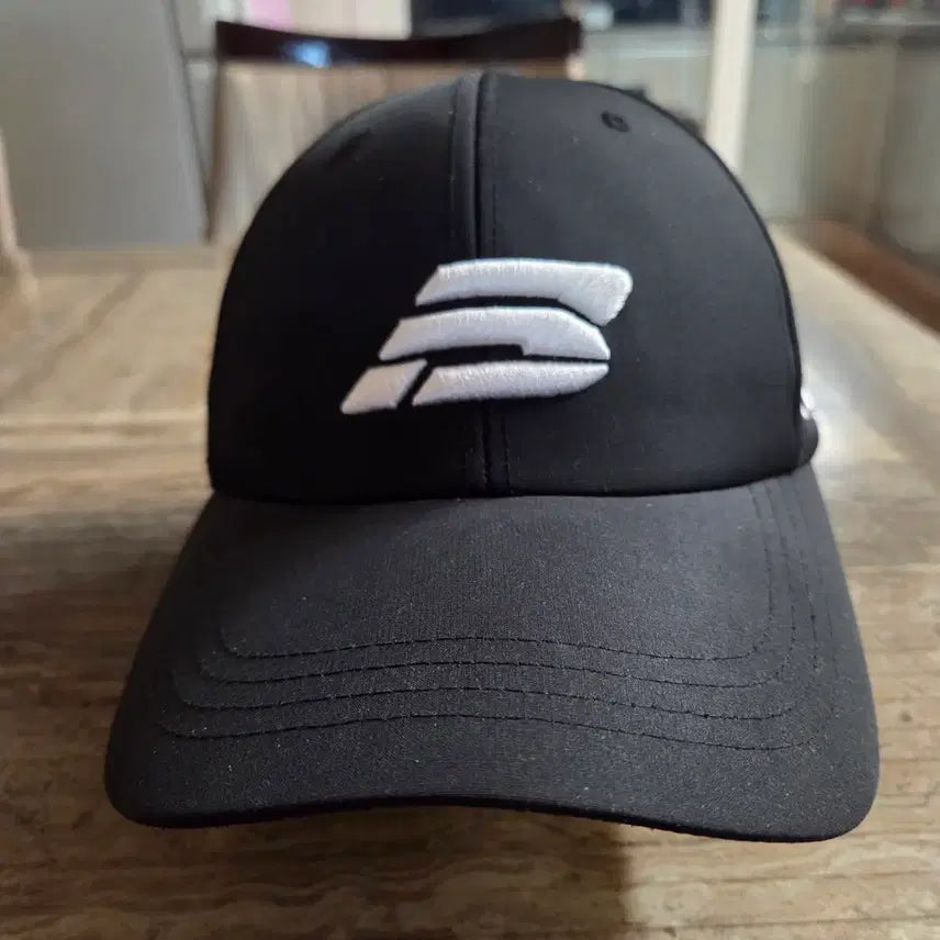 [BUNJANG] BONIS GOLF Logo Black Ball Cap / BONIS GOLF 로고 블랙 볼캡 모자