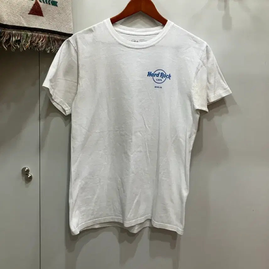 [BUNJANG] Hard Rock Cafe Berlin T-Shirt Vintage / hardrockcafe 하드락카페 베를린 티셔츠