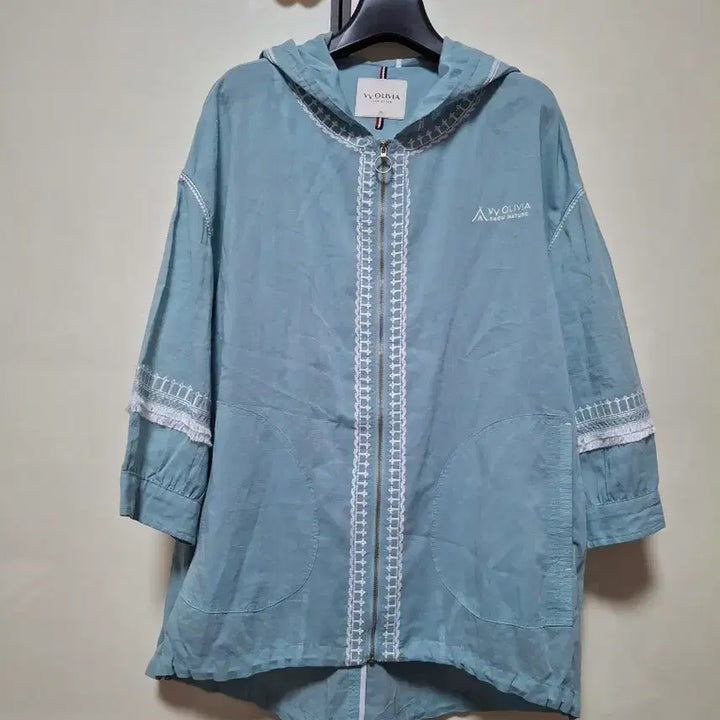 [BUNJANG] VV Olivia Mint Hooded Zip-up Jacket / VV OLIVIA 후드 집업 95 민트    소매8부정도