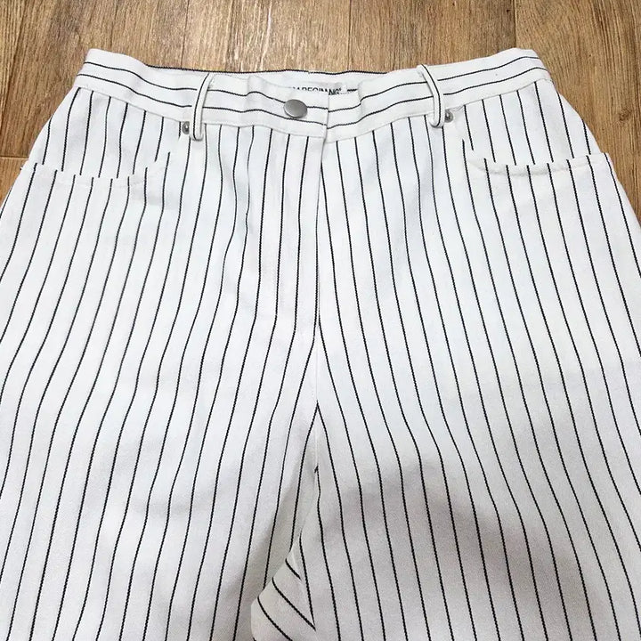 [BUNJANG] From Beginning Striped White Denim Pants / 프롬비기닝(FromBeginning) 스트라이프 화이트팬츠  66 새상품