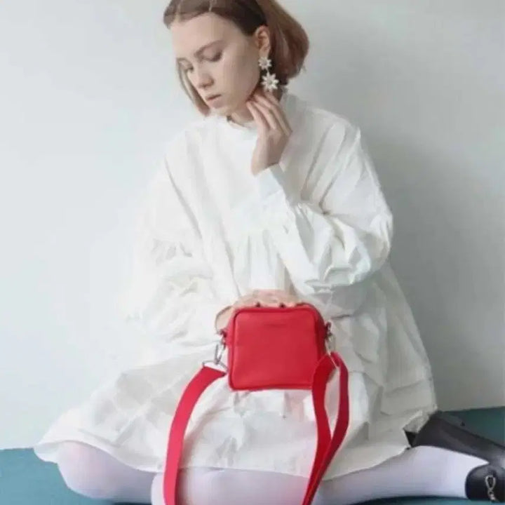 [BUNJANG] Fillintheblank Sister Trapezoid Mini Bag / 필인더블랭크 sister trapezoid red 미니백