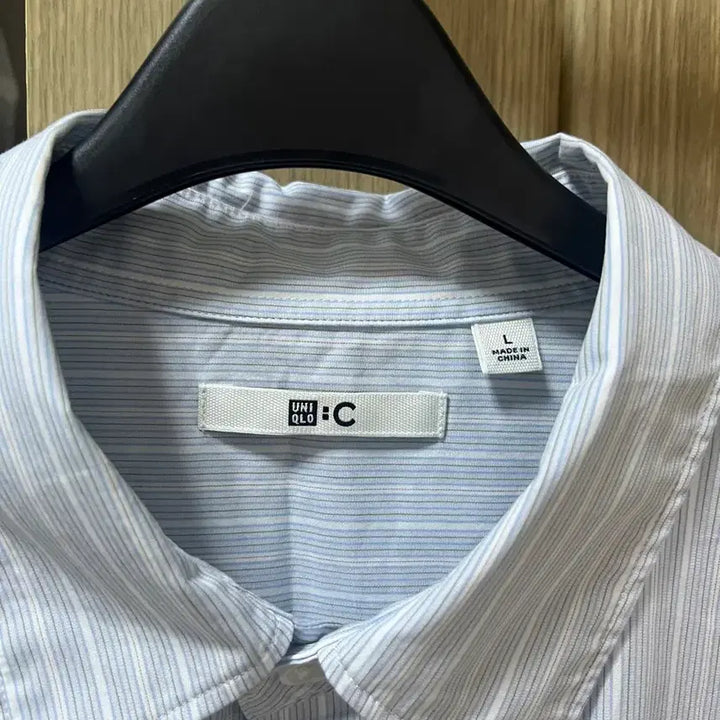 [BUNJANG] Uniqlo Broadcloth Oversized Stripe Shirt (Blue, L) / 유니클로 스트라이프 셔츠 브로드클로스오버사이즈셔츠 블루 L사이즈