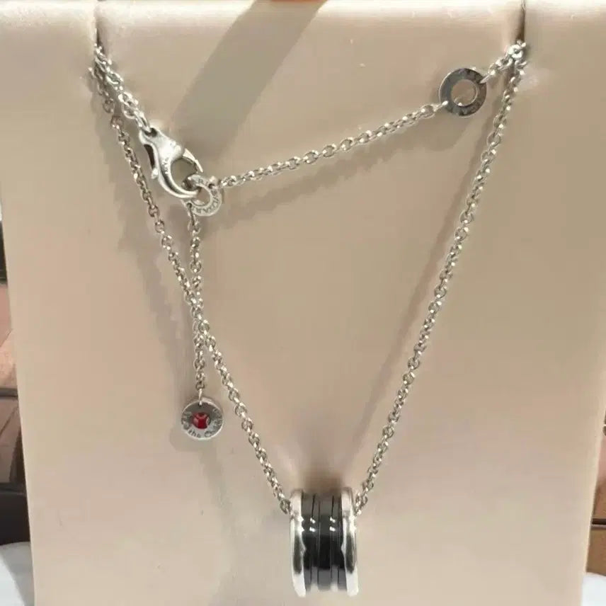 [SOLD OUT] 불가리 비제로원 세이브 더 칠드런 목걸이