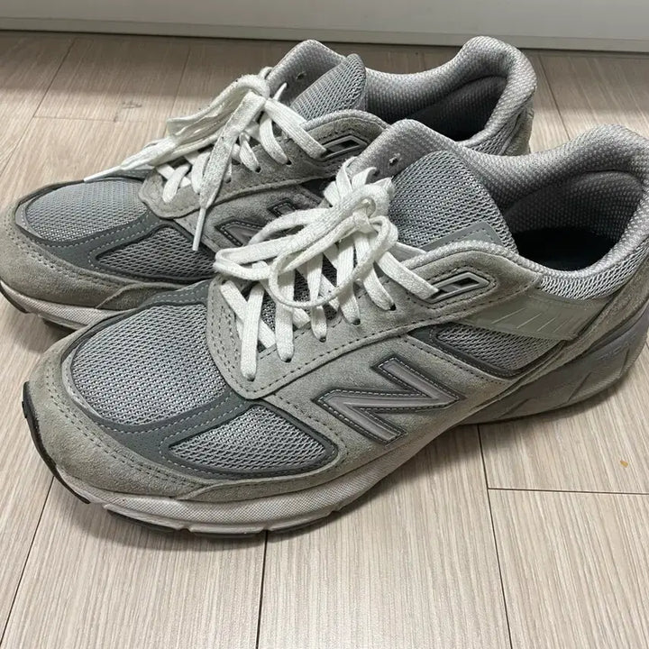 [BUNJANG] New Balance 990 v5 Sneakers (Size 265) / 뉴발란스 990 (265)