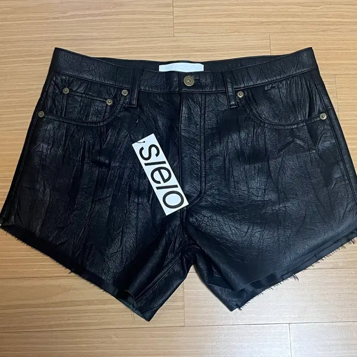 [BUNJANG] Seo Leather Shorts / 에스이오 seo 레더 쇼츠 (새상품)