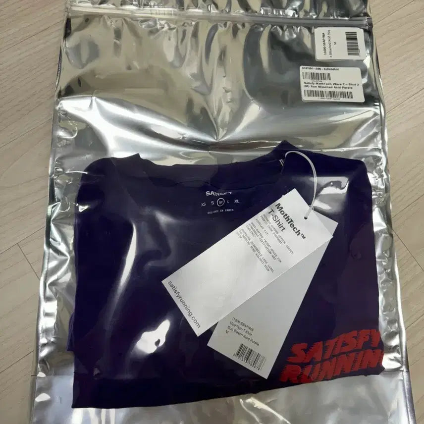 [BUNJANG] Satisfy Mosteck T-shirt / 세티스파이 모스테크 티셔츠