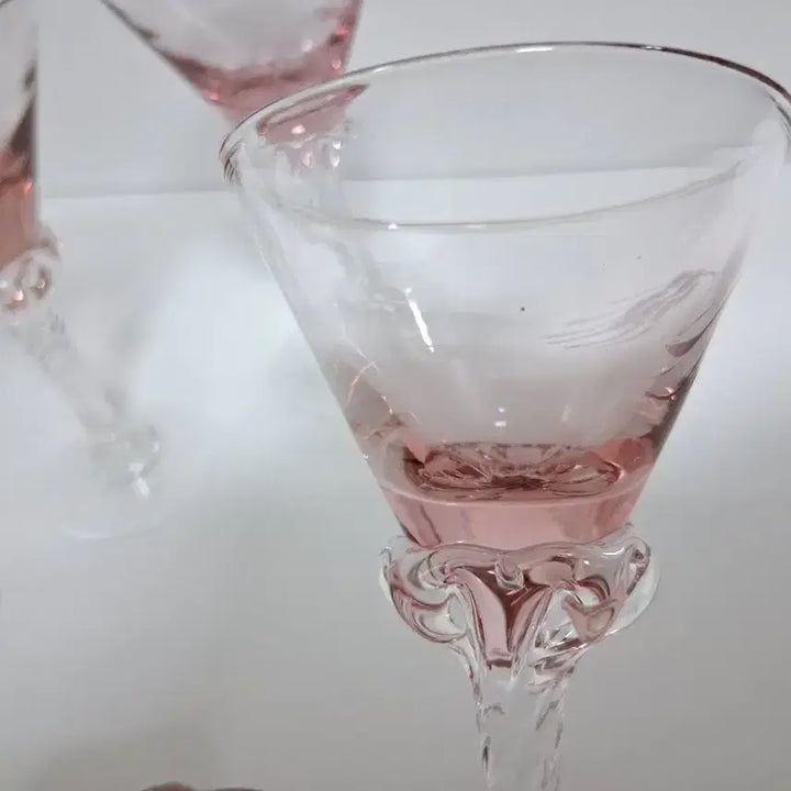 [BUNJANG] Set of 4 Pink Cocktail Glasses / 핑크빛 칵테일잔 4개 세트 장식용 유리잔