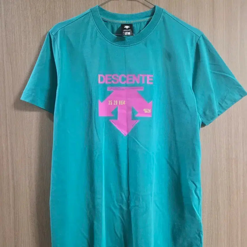 [BUNJANG] Descente Mint Short-Sleeve T-Shirt / 데상트 민트색 반팔 티셔츠