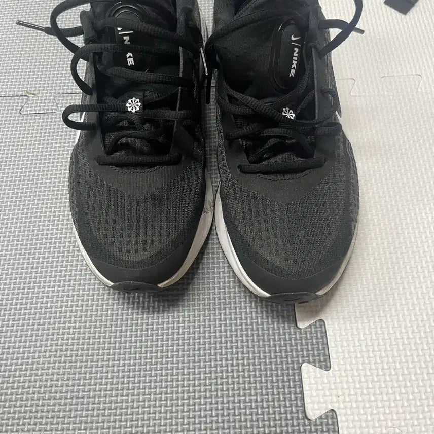 [BUNJANG] Nike Athletic Shoes / 나이키 운동화