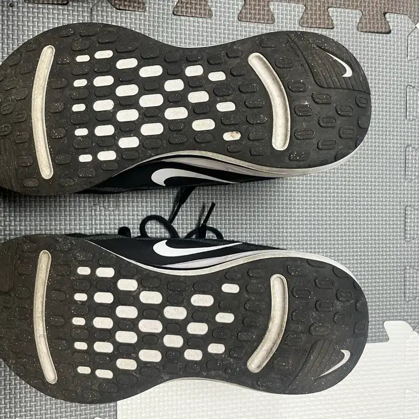 [BUNJANG] Nike Athletic Shoes / 나이키 운동화