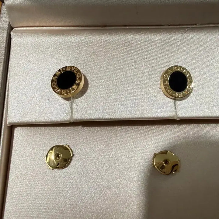 [BUNJANG] Bvlgari Onyx K18 Earrings / 불가리 피어스 오닉스 K18