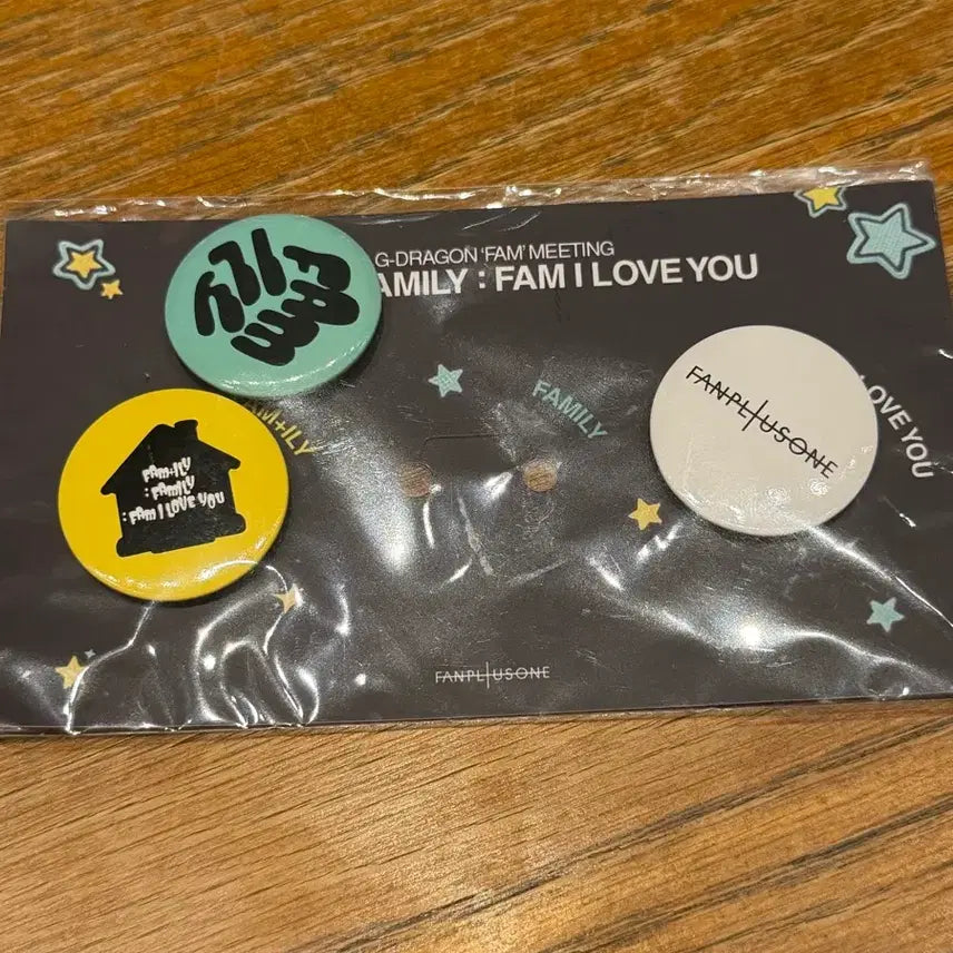 [BUNJANG] G-Dragon Fanmeeting Badge &amp; Keyring / 지드래곤 팬미팅 팸존 뱃지 키링