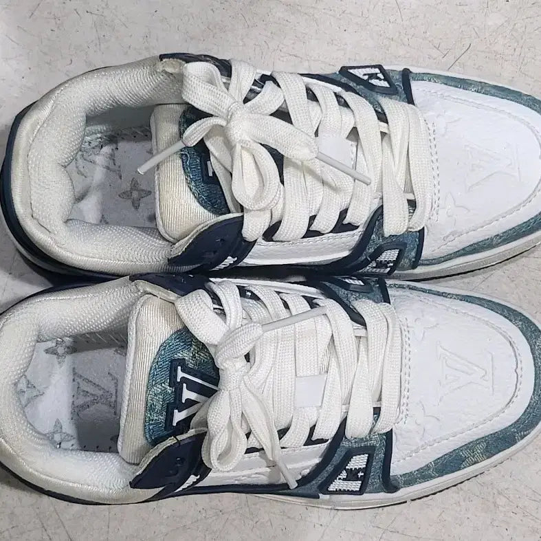[BUNJANG] Louis Vuitton Trainer Sneakers (245) / 루이비통 트레이너 245 사이즈