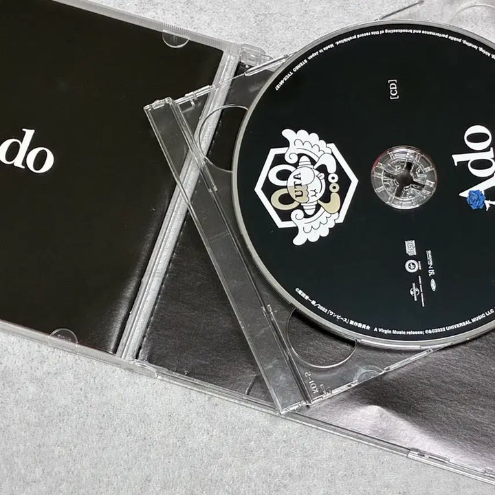 [SOLD OUT] 우타이테 아도 ado 우타 원피스 필름 레드 초회한정판 앨범 cd