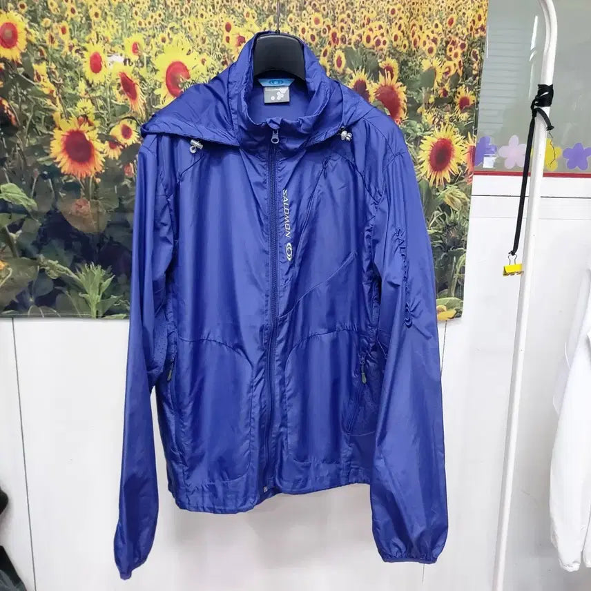 [BUNJANG] Salomon Lightweight Windbreaker Jacket Men&
