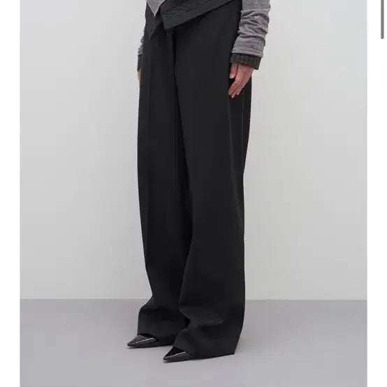 [BUNJANG] Lcdc Waist Detail Tailored Trousers / [S] Lcdc waist detail tailored trousers