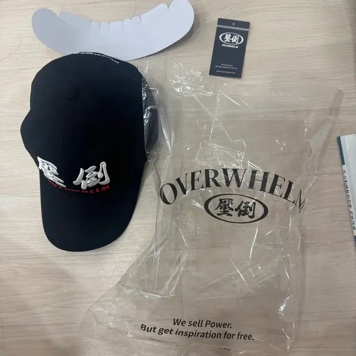 [BUNJANG] Ado Overwhelm Basic Logo Cap Black Red / 압도 overwhelm 볼캡 모자 기본로고 블랙레드