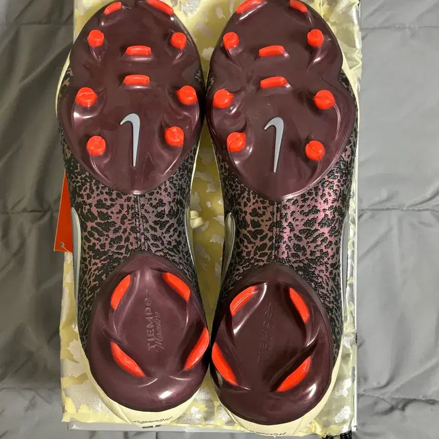 [BUNJANG] Nike Tiempo Maestro Elite United Football Boots / 나이키 유나이티드 티엠포 마에스트로 엘리트 280