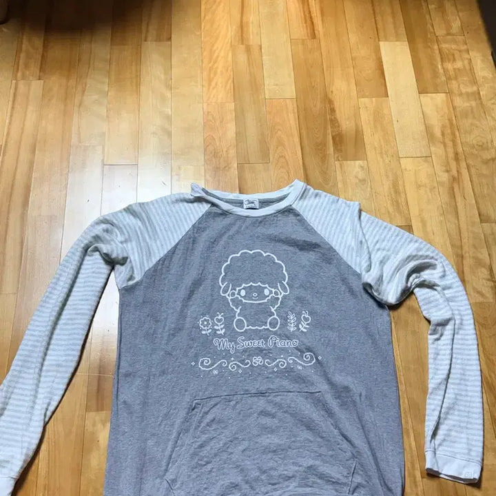 [SOLD OUT] 뚜오미오 피아노 롱슬리브