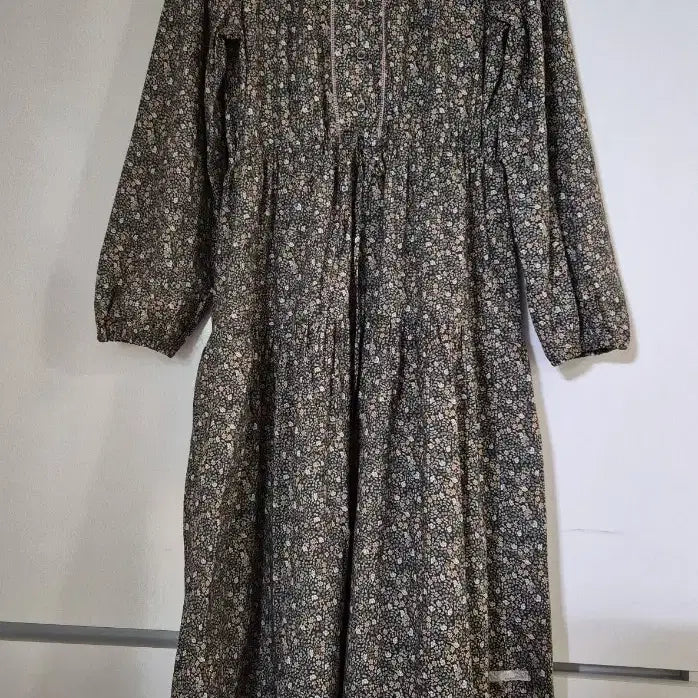 [SOLD OUT] Thursday Island 플라워 롱 원피스