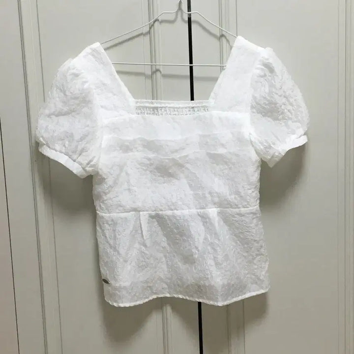[BUNJANG] Vivacious White Organza Puff Blouse / 비바셔스 화이트 오간자 퍼프 블라우스