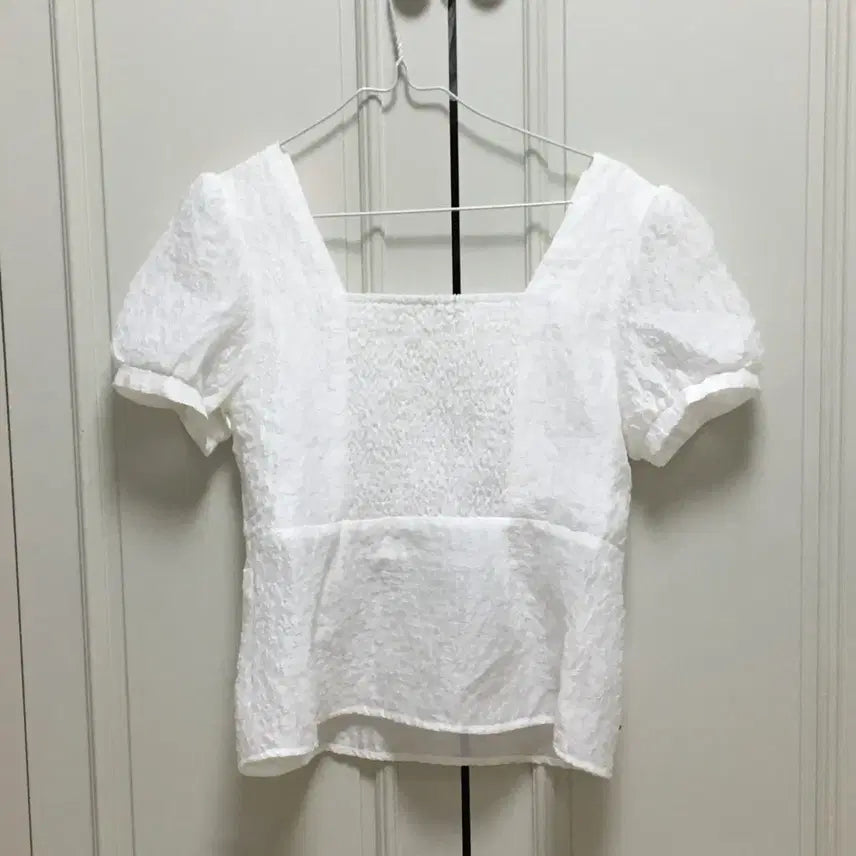 [BUNJANG] Vivacious White Organza Puff Blouse / 비바셔스 화이트 오간자 퍼프 블라우스