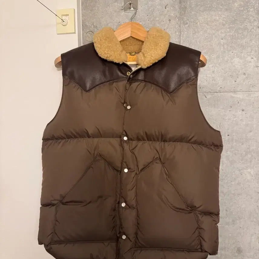 [BUNJANG] Rocky Mountain Featherbed Christy Vest (Mocha/Brown) Size 42 / 록키 마운틴 페더배드 크리스티 베스트 (모카/브라운) (42)