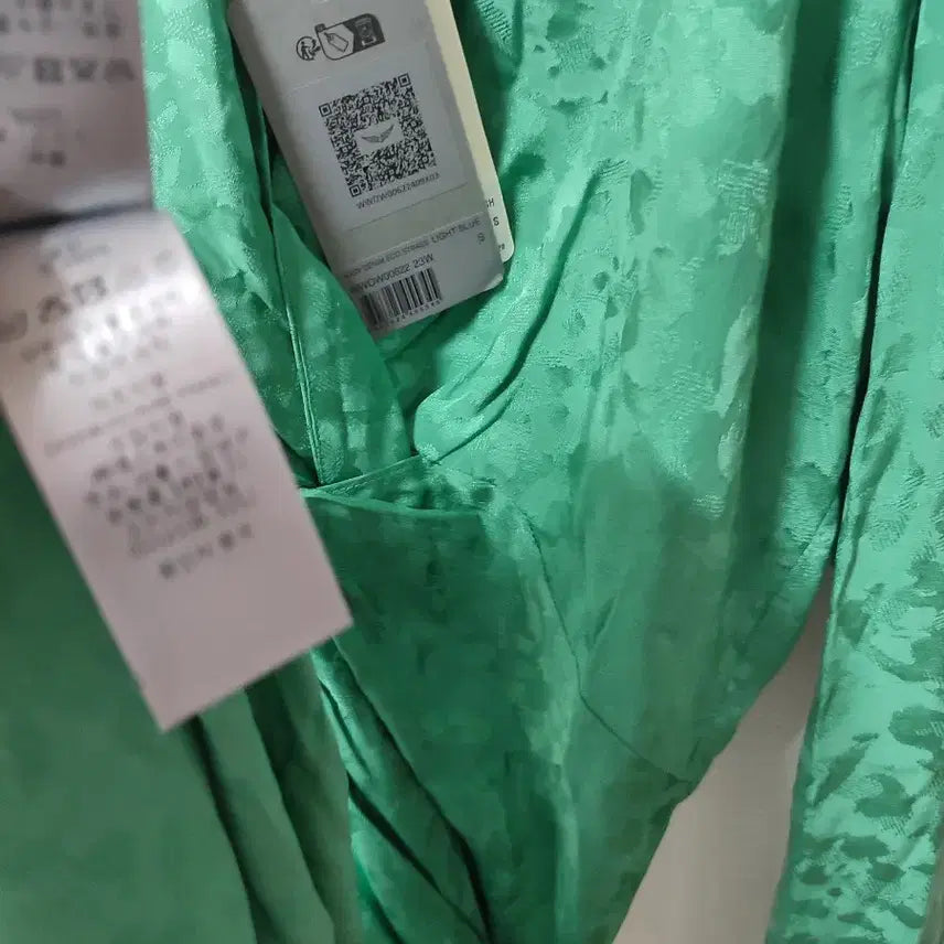 [SOLD OUT] 미사용새상품)쟈딕엔볼테르실크원피스(이자벨마랑스탈)