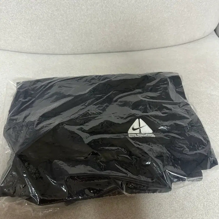 [BUNJANG] Supreme x Nike ACG Nylon Trail Shorts Black / 슈프림 x 나이키 ACG 나일론 트레일 쇼츠 블랙