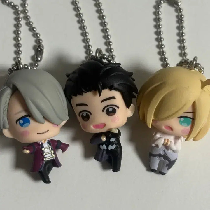 [BUNJANG] Yuri!!! on Ice Keychain Bundle / 유리온아이스 키링 일괄
