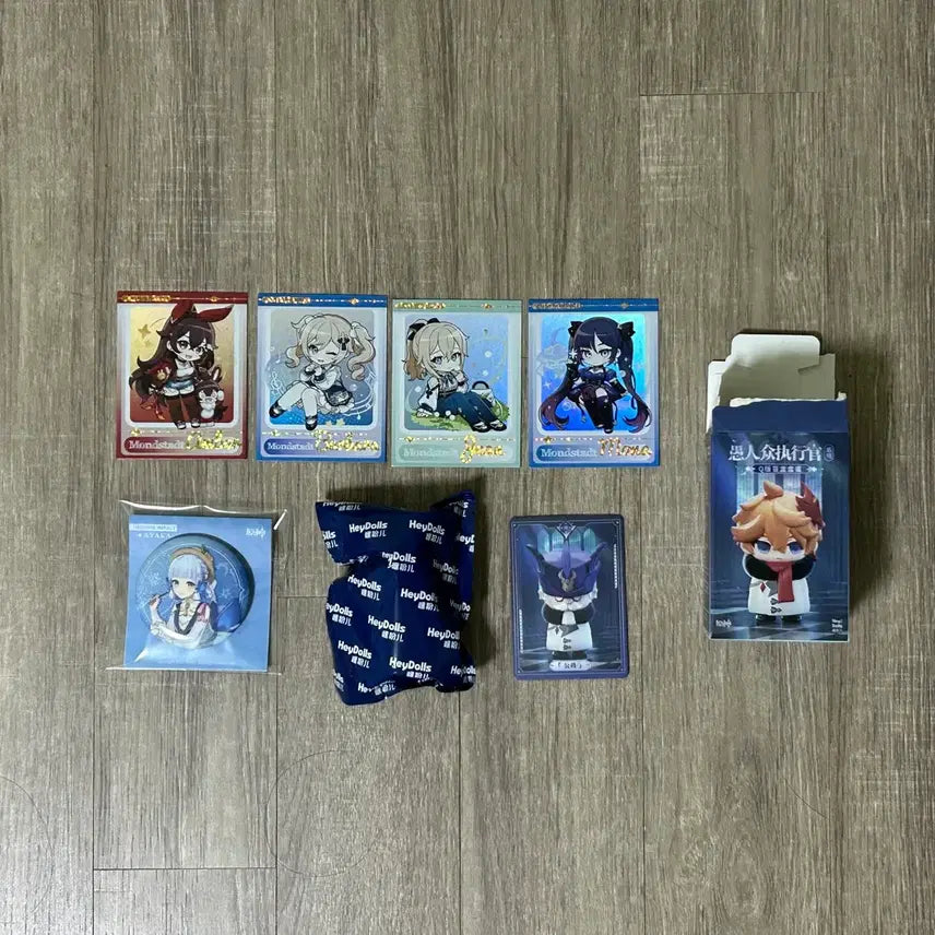 [SOLD OUT] 원신 몬드 카페 특전 포카 우인단 피규어 풀치넬라 아야카 캔뱃지
